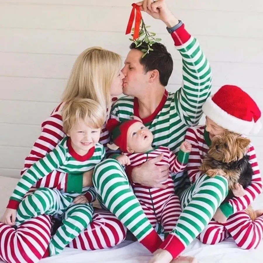 Stripe Christmas Family Pajamas 2-Piece Set