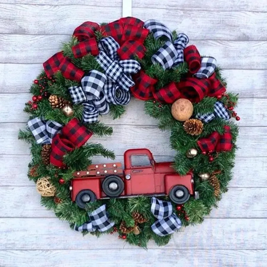 Christmas - Red Truck Christmas Wreath