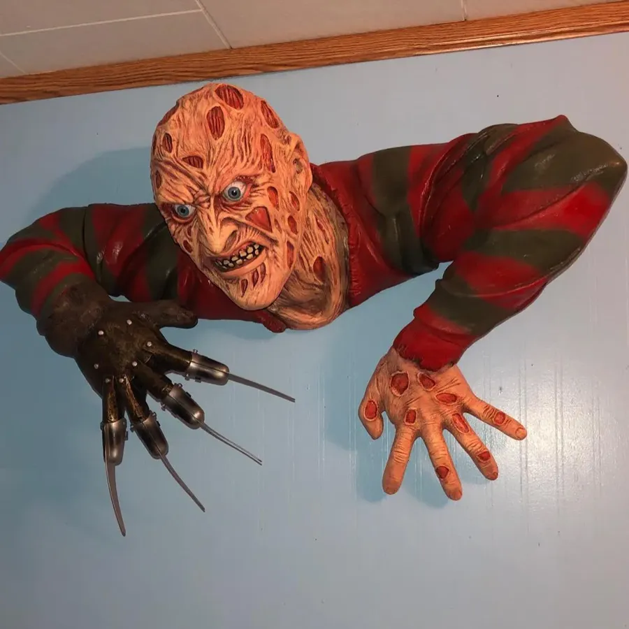 Creepy Freddy Krueger Grave Walker Sculpture