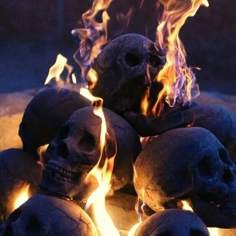 Terrifying Human Skull Fire Pit 6 PCS