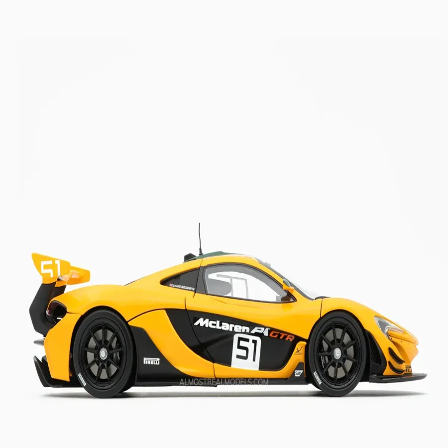 McLaren P1 GTR Geneve Autoshow Limited Edition 500 1:18 by Almost Real