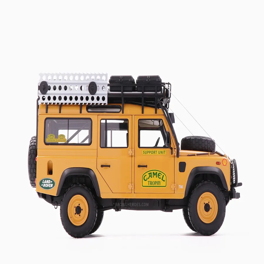 Land Rover Defender 110 “Camel Trophy” Sabah-Malaysia – 1993 1:18