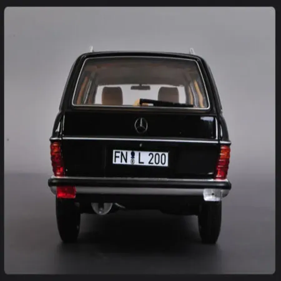 1:18 Mercedes-Benz 200 W123 Wagon E-class Original Car Model