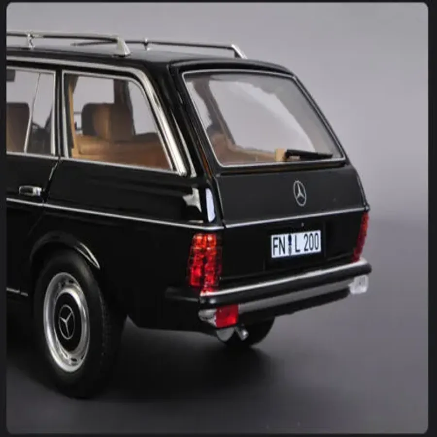 1:18 Mercedes-Benz 200 W123 Wagon E-class Original Car Model