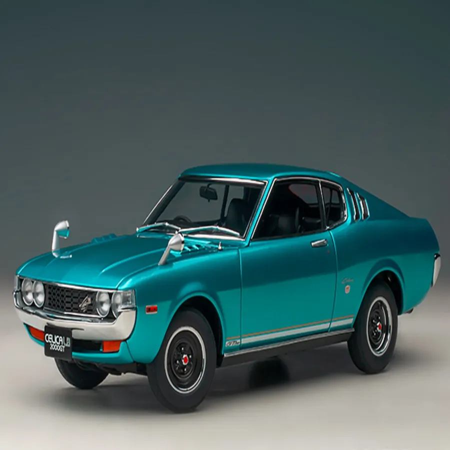 Toyota Celica Liftback 2000GT 1973 (RA25) - 1:18 Scale Model Car