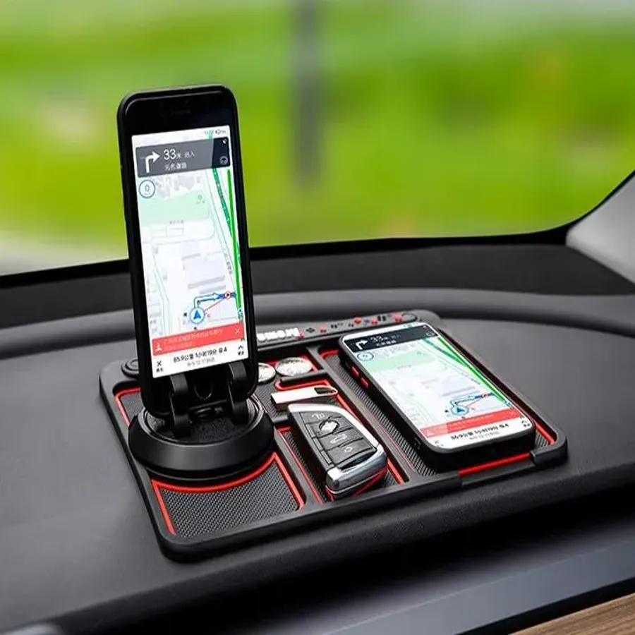 NON-SLIP phone pad for 4-in-1 car